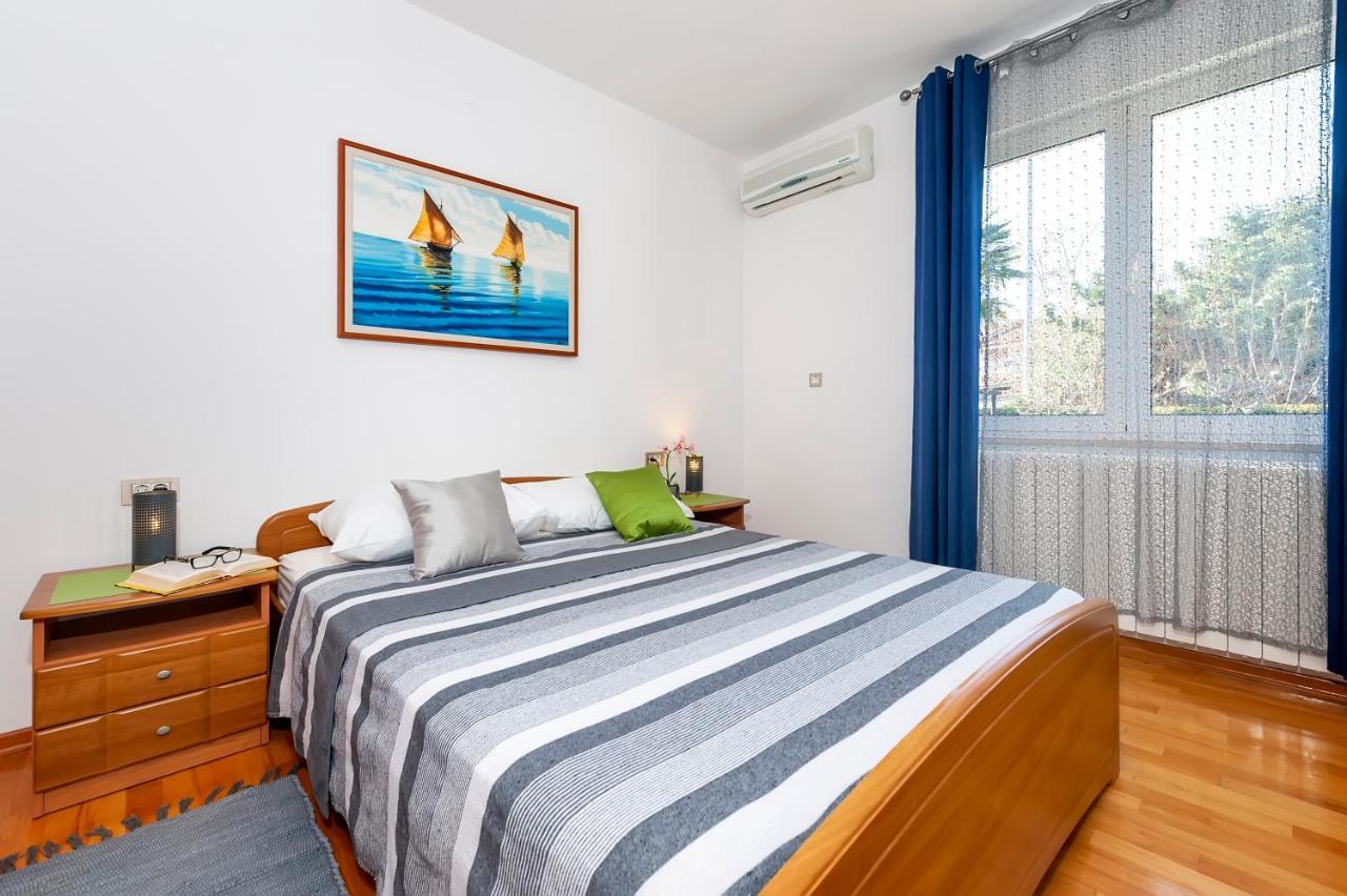 Apartment & Rooms Graciela Rovinj Bagian luar foto