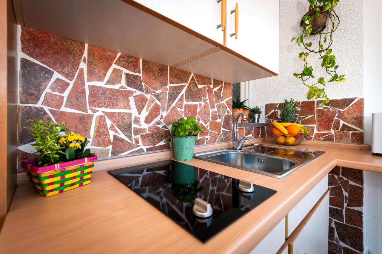 Apartment & Rooms Graciela Rovinj Bagian luar foto