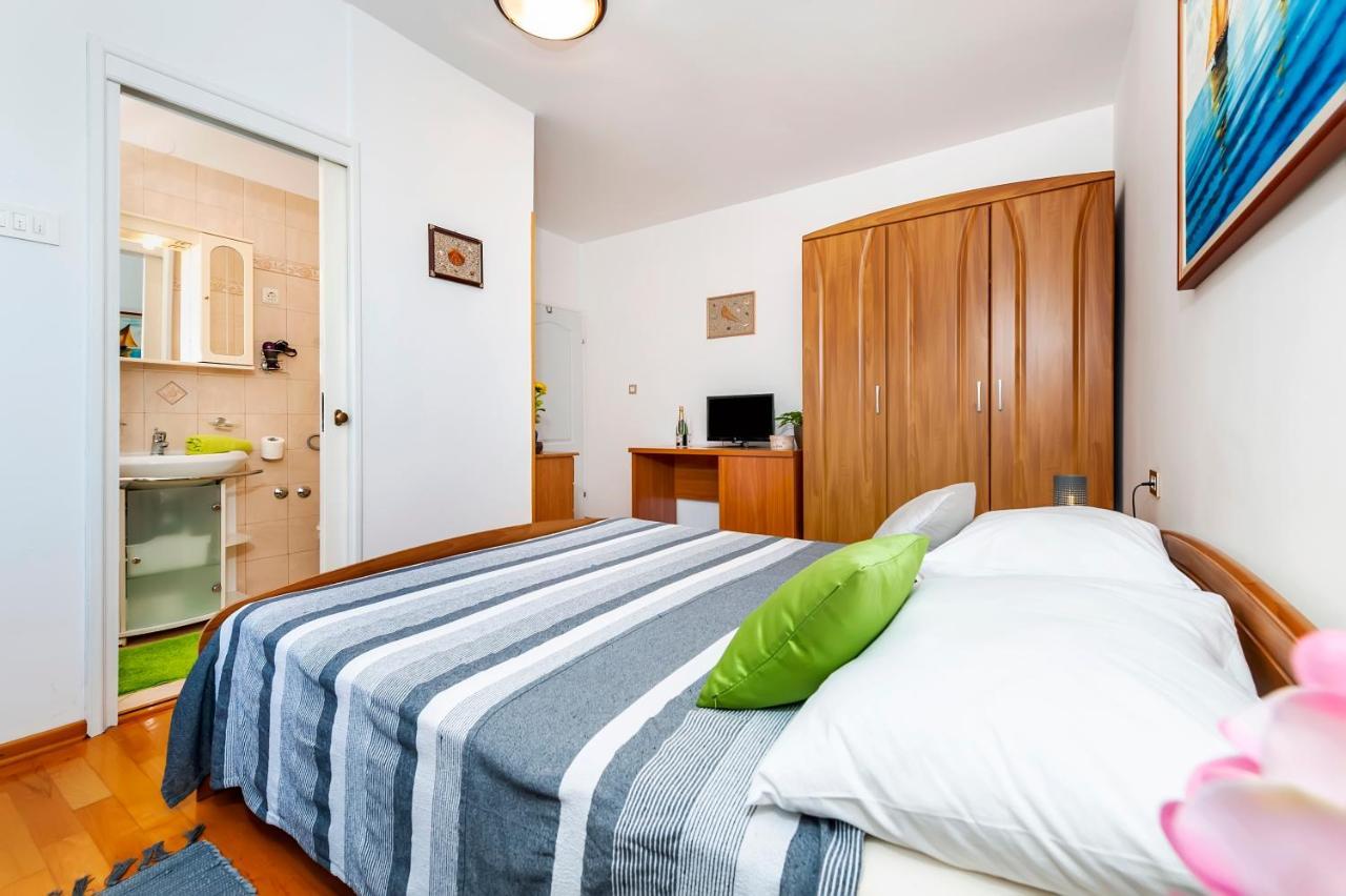 Apartment & Rooms Graciela Rovinj Bagian luar foto