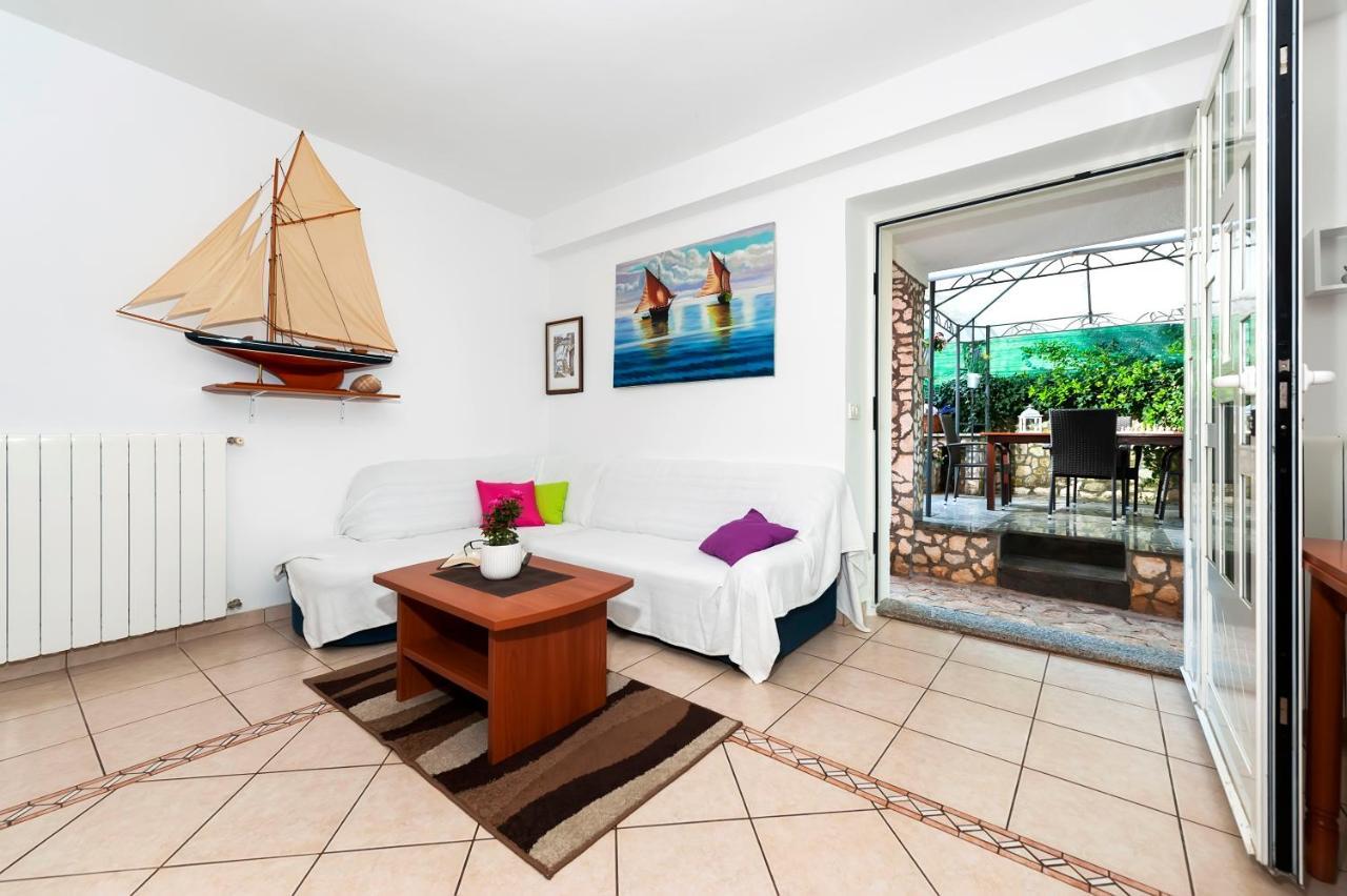 Apartment & Rooms Graciela Rovinj Bagian luar foto